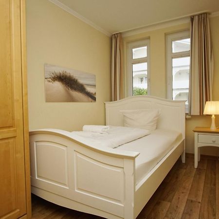 Mit Meerblick Und Balkon, Gratis Nutzung Vom Ahoi Erlebnisbad Und Sauna In Sellin - Meeresblick Fewo 38 Goehren  Esterno foto