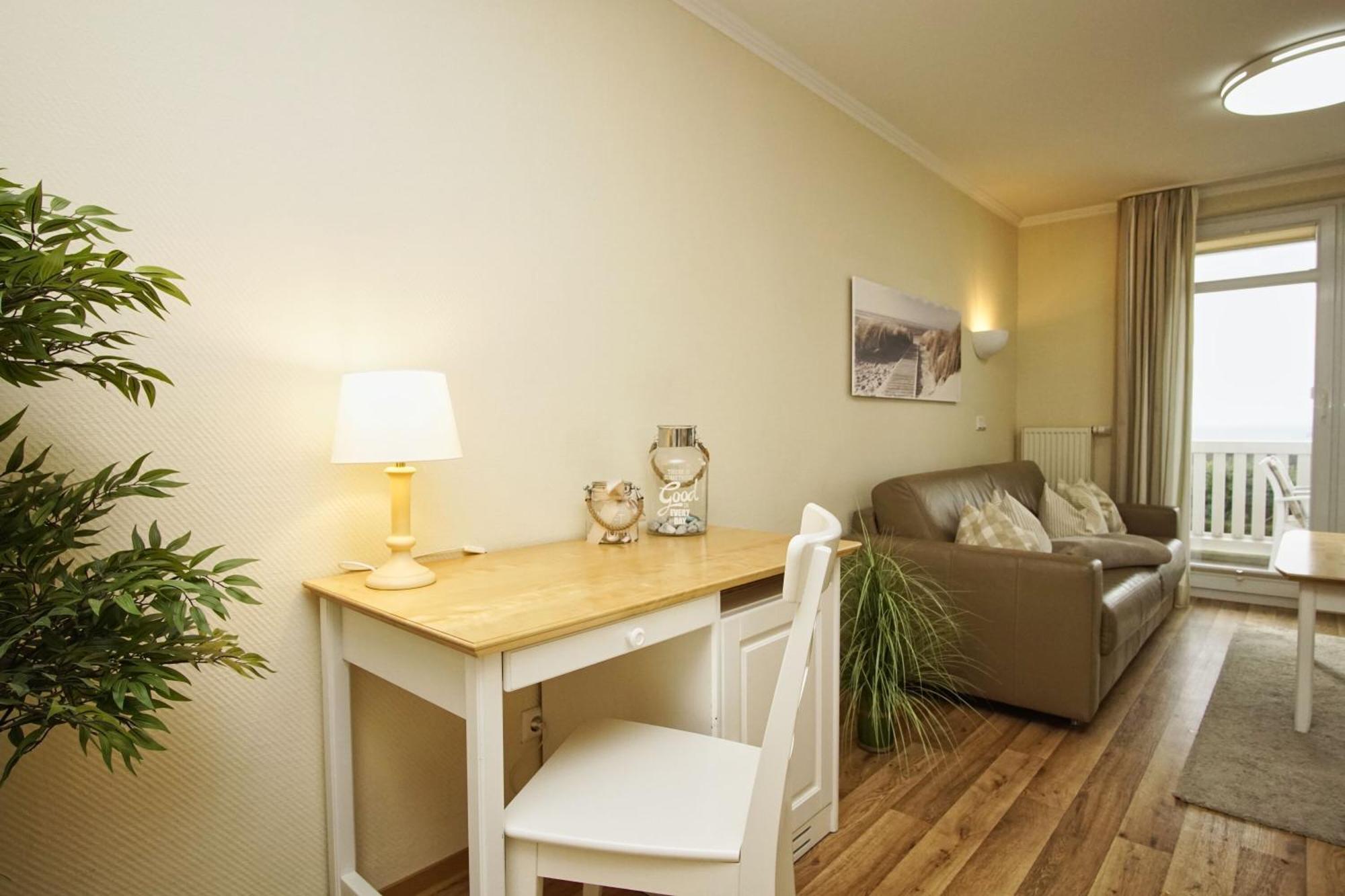 Mit Meerblick Und Balkon, Gratis Nutzung Vom Ahoi Erlebnisbad Und Sauna In Sellin - Meeresblick Fewo 38 Goehren  Esterno foto